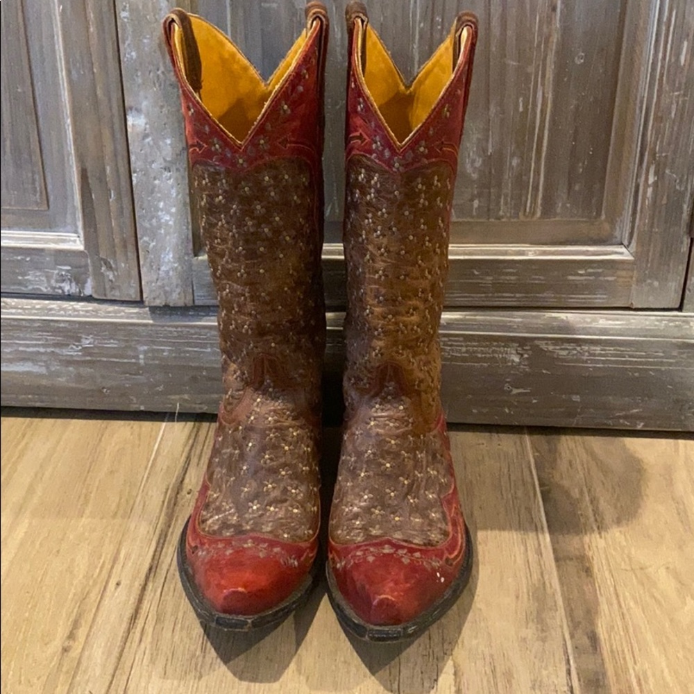 🌟Old Gringo Embroidered Boots🌟